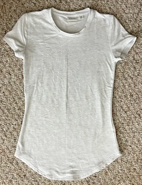 Aritzia Babaton T-Shirt - Image 2
