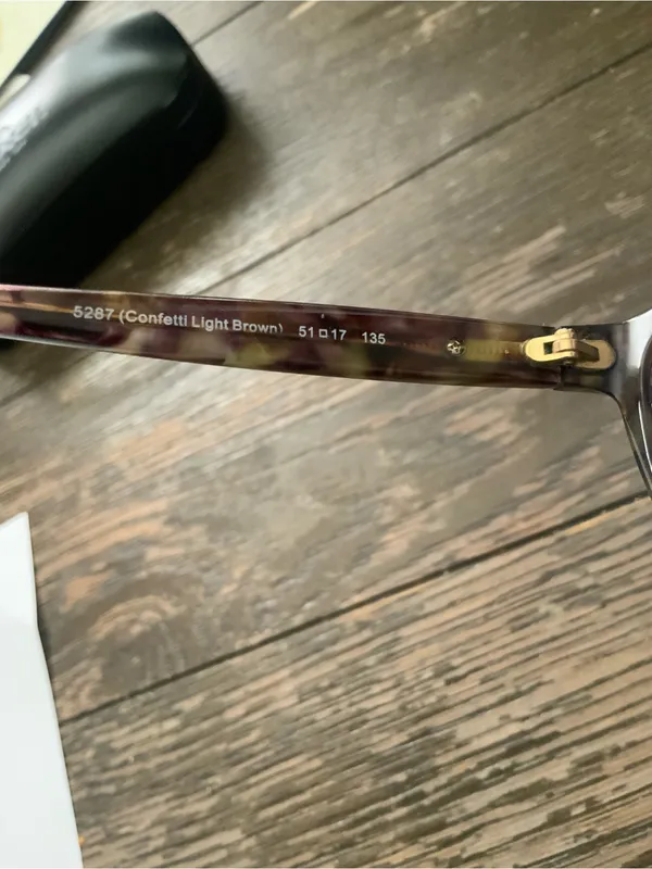 Coach HC6065 Tortoise Frame Sunglasses With Coach Case - Image 9