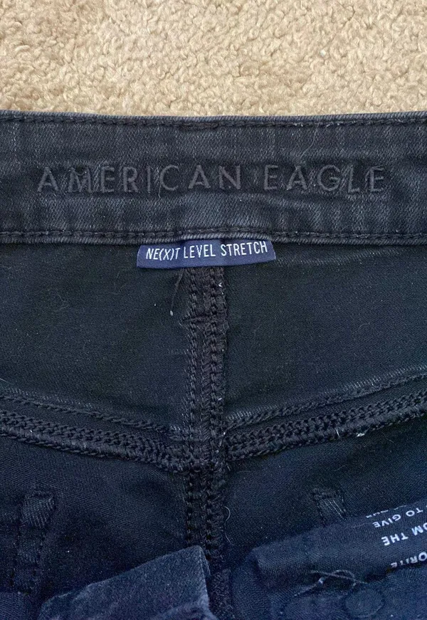 American Eagle Black Ripped Hi Rise Jegging - Image 3