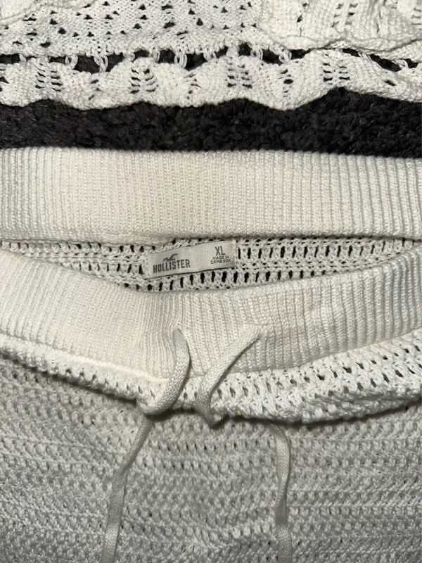 Hollister Crochet Coverup Set - Image 5