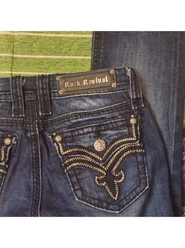 Rock revival Darcy straight jeans size 26 - Image 6