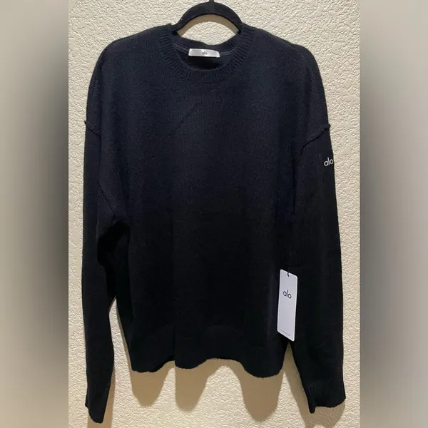 ALO Yoga NWT Unisex Wool Cashmere New Class Crewneck Sweater Black Size M - Image 7