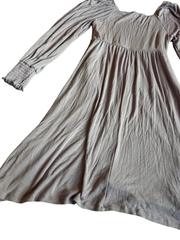 Three Bird Nest Purple Flowy Dress Smocked Long Sleeve Stretchy Size Medium - Image 14