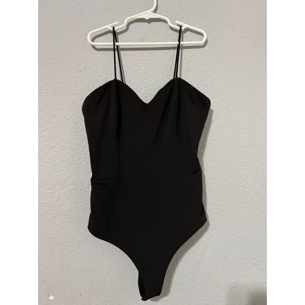 NBD Women‎ Black Sweetheart Neckline Strappy Bodysuit Size S Date Night Gothic - Image 6