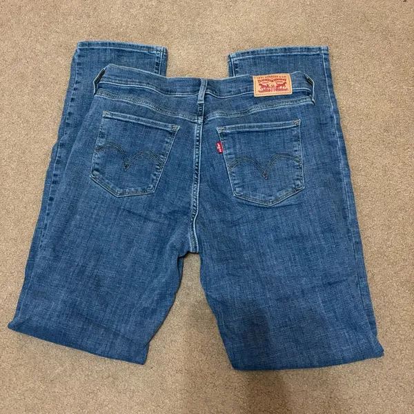 Levi’s Classic Straight Jeans - Image 2