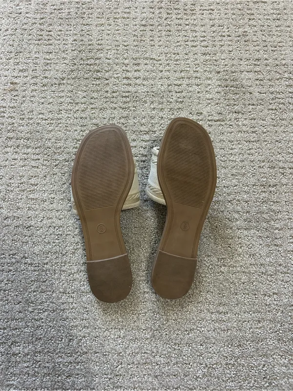 A New Day St. Tropez Beige Slide Sandals - Women's Casual Slip-On Size 9! - Image 4