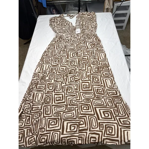 NWT petal & pup brown cream geometric maxi dress. V neck, tie back neck. Size L - Image 6