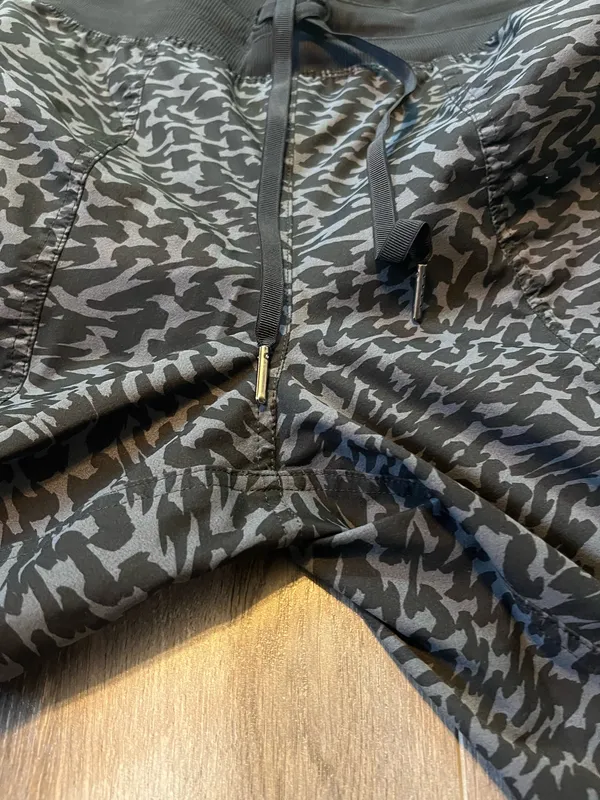 Lululemon Dance Studio Mid-Rise Jogger Full Length Leopard Warp Black Multi - Image 7