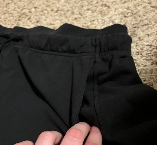 Lululemon size 10 shorts - Image 4