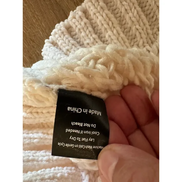 POL Cable Knit V-Neck Oversized Sweater Off White Cream Large YST585 - Image 6