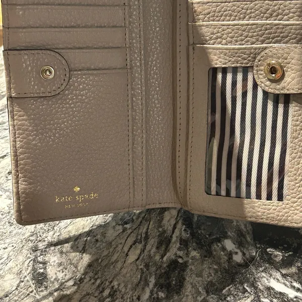 Kate Spade Cream Leather Clutch with Gold Accents - Image 4