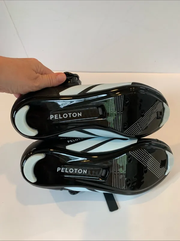 NEW Peloton Unisex Men’s Women’s Size 40 Black Cycling Shoes with Red Trim - Image 5
