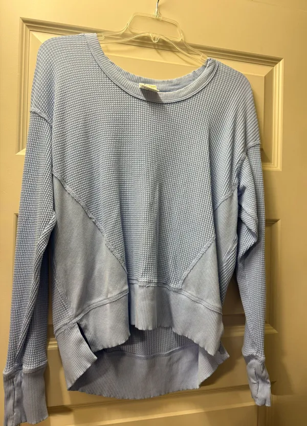 American Eagle Arie Longsleeve Waffle Shirt - Image 2