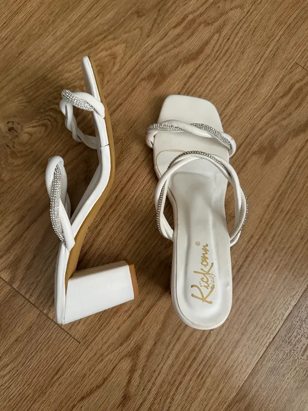 White Studded heels Size 6 - Image 2