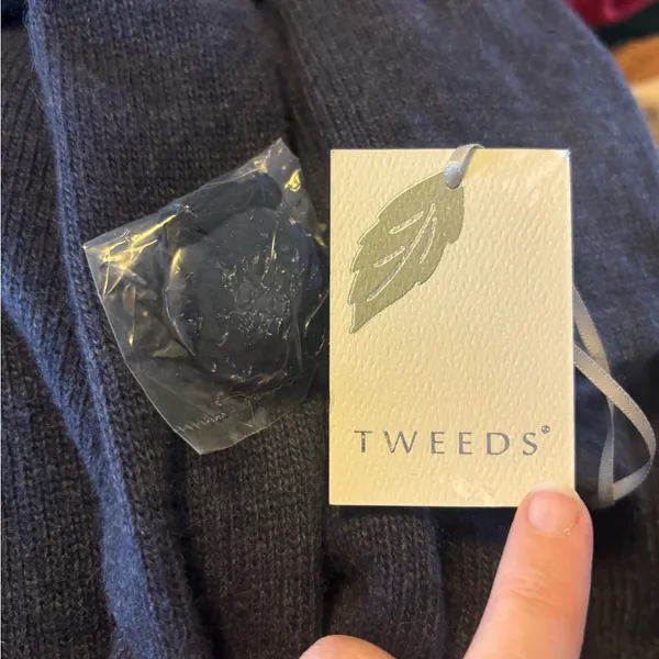 NWT Tweeds Angora Wool Blend Cardigan sz XL - Image 4