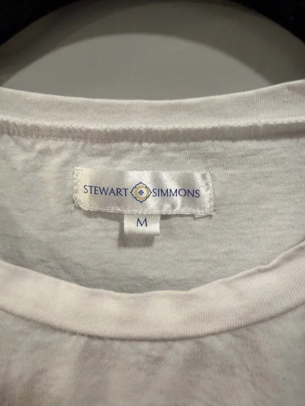 Stewart Simmons University of Georgia Bulldogs Logo Cropped Rolled Hem Tee White - Image 3