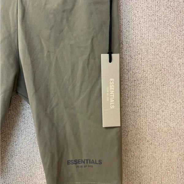 Fear Of God Essentials Green Biker‎ Shorts Women's Size XXS NWT - Image 2