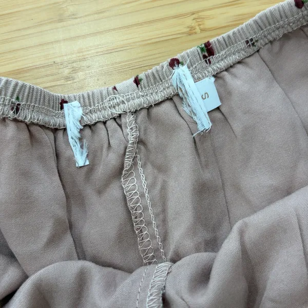 Floral Ruffle Hem Shorts Pretty‎ Garbage White - Image 2