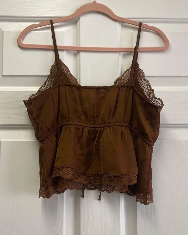 American Eagle Outfitters Lace Cropped Tank - Image 2