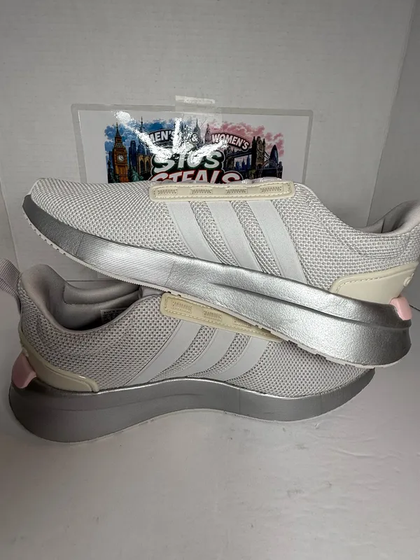 Women’s Adidas Racer size 7.5 - Image 4