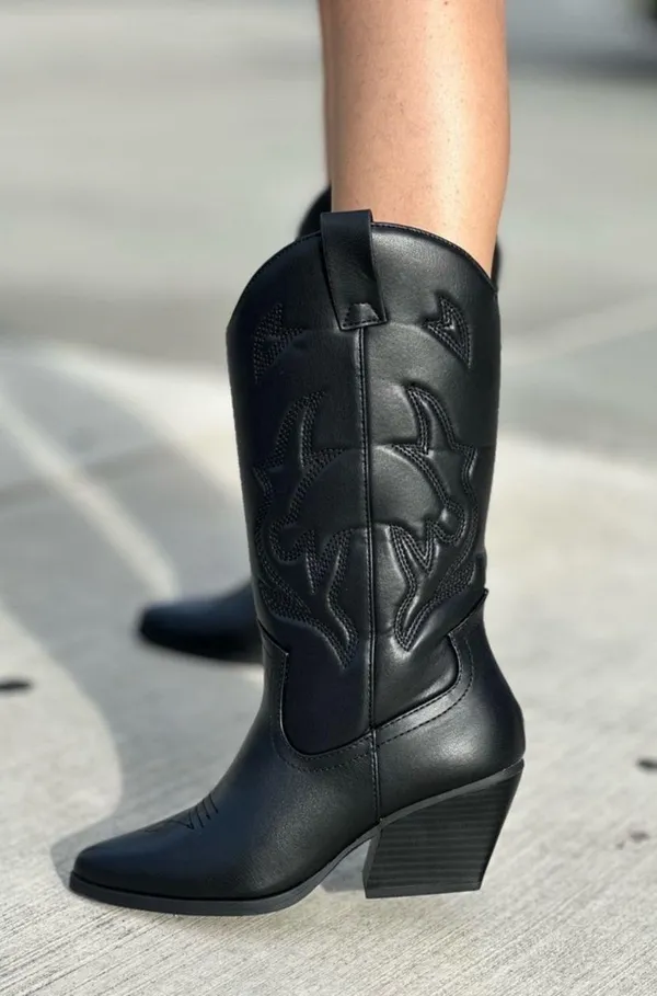 Soda Black Cowboy Boots - Image 2