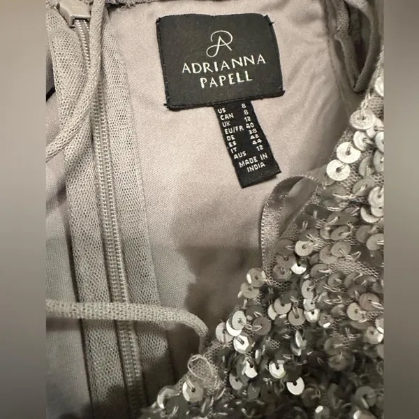 Adrianna Papell Sequined Tulle Gown Silver Grey Size 8 medium - Image 9