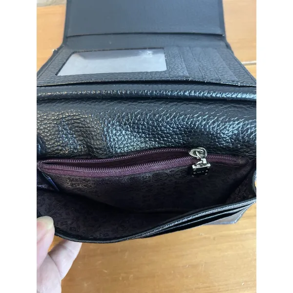 Omnia Crystal Black Leather Trifold‎ Wallet Snap Closure - Image 6
