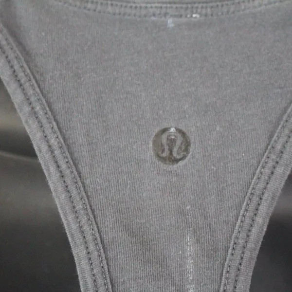 lululemon ladies tank top size S - Image 5