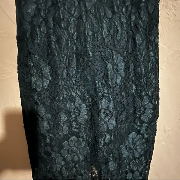 Lulu’s Extraordinary Love Forest Green‎ Lace MIDI Skirt - Image 4