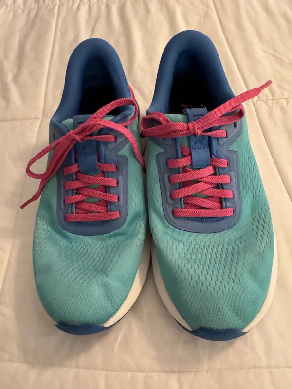 Kizik step in shoes Blue Size 9.5 - Image 4