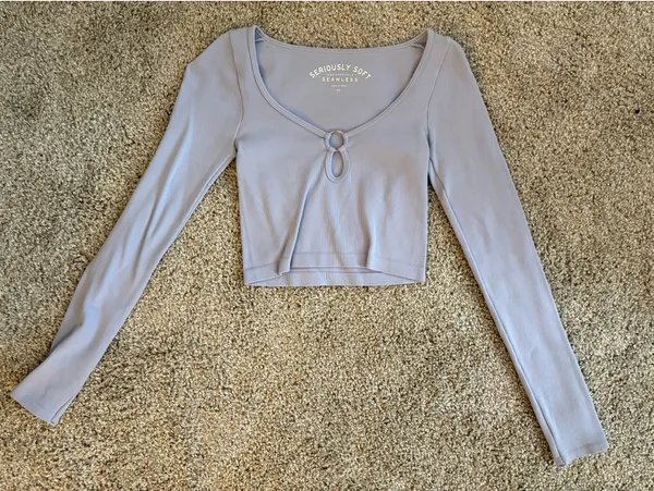 Aeropostale Lavender crop top - Image 2