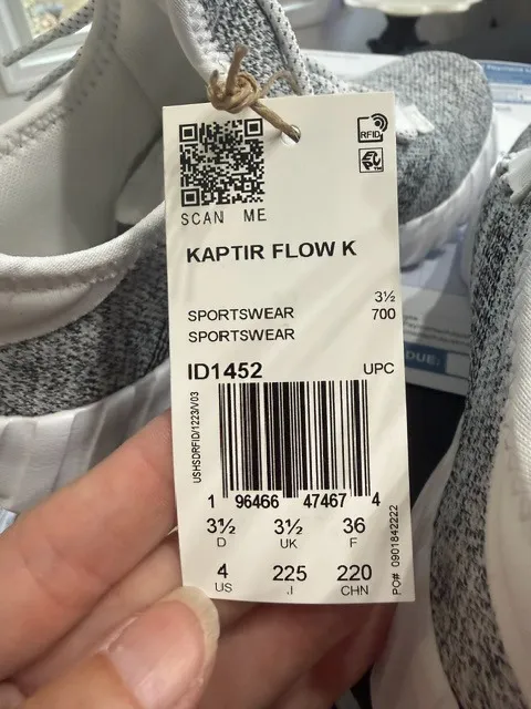 Adidas Big Kid's Kaptir Flow K Athletic Shoe Size 4 - Image 5