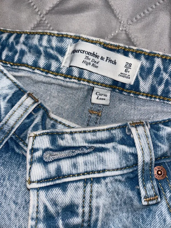 Abercrombie Curve Love Jeans - Image 2