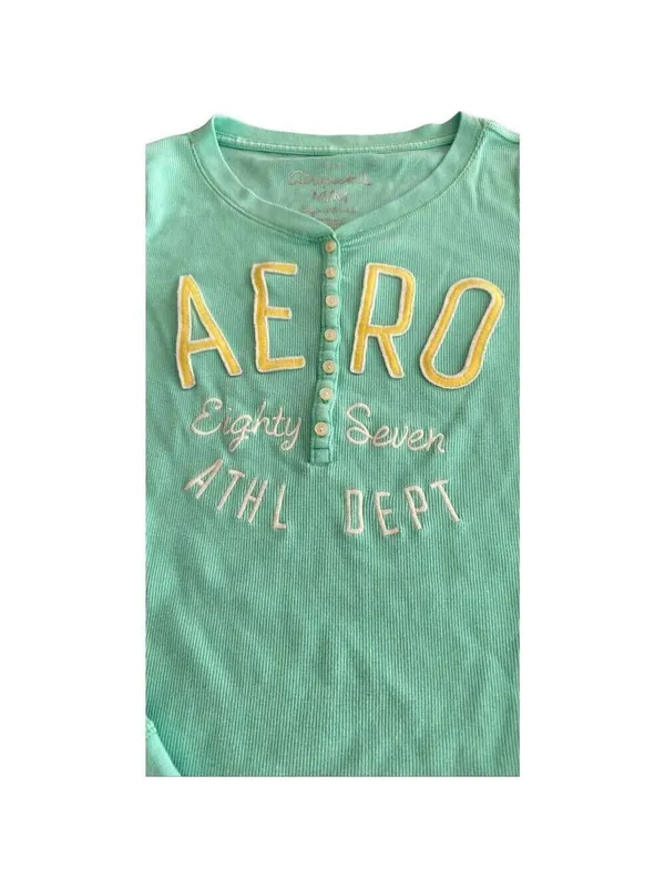 Aeropostale Y2K long-shirt with embroidered logo size M - Image 7