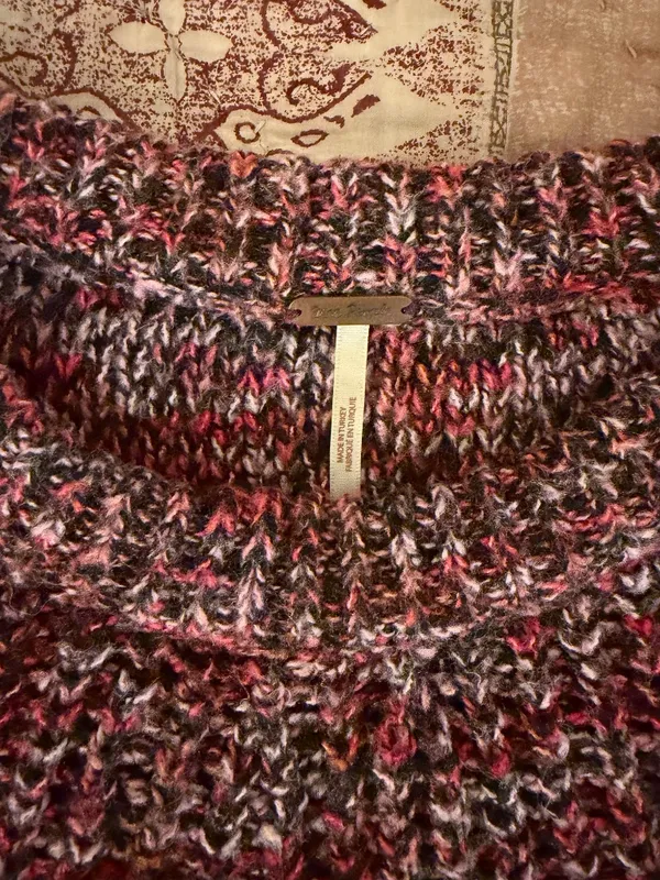 Free People sweater red/pink - Image 2