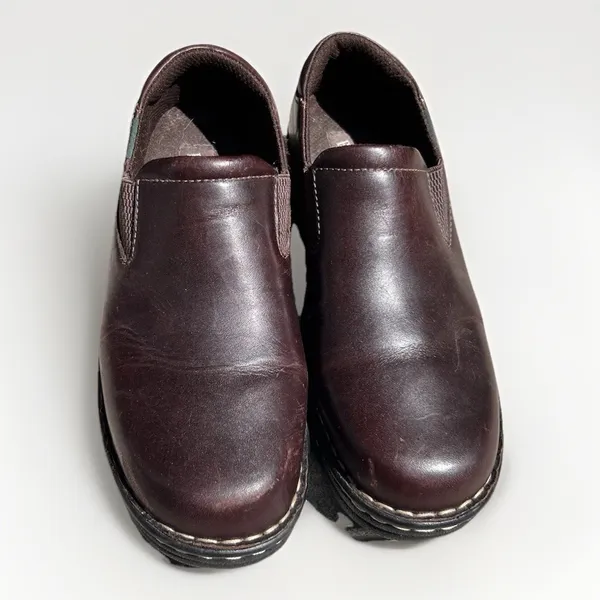 Eastland Newport Womens 10W Dark Brown Leather Slip On Clogs Shoes Granola Girl - Image 2