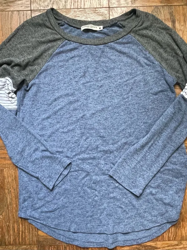 Chance or Fate Blue Gray Raglan Long Sleeve Shirt M - Image 5