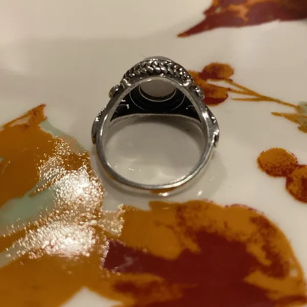 New Women’s Fashion Ring, Great Gift…Size 6 - Image 5