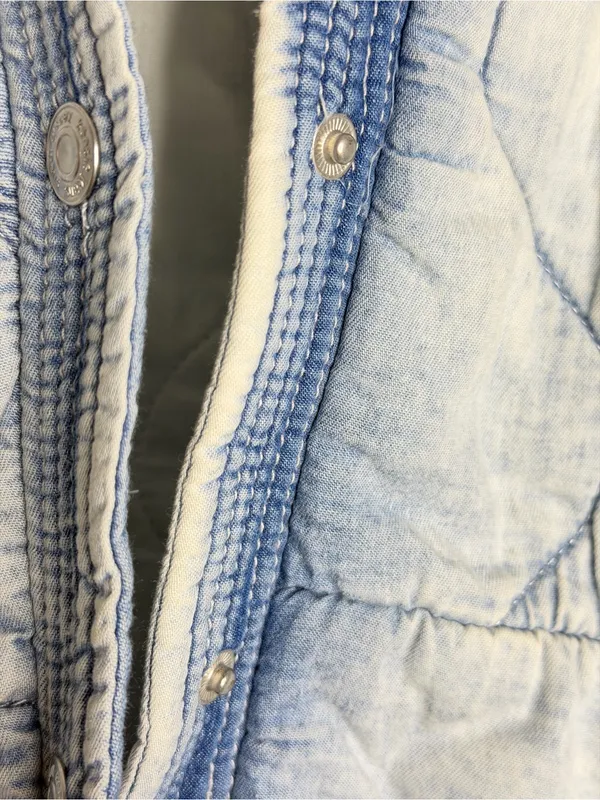 Kensie Jeans Quilted Denim Bomber Jacket Light Acid Wash Chambray Size M - Image 10