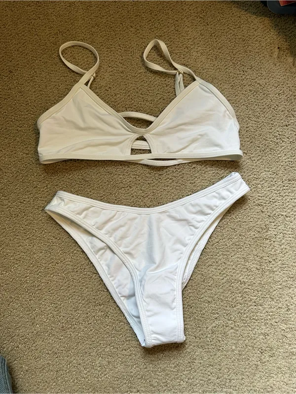 NWOT L*Space bikini set white - Image 2