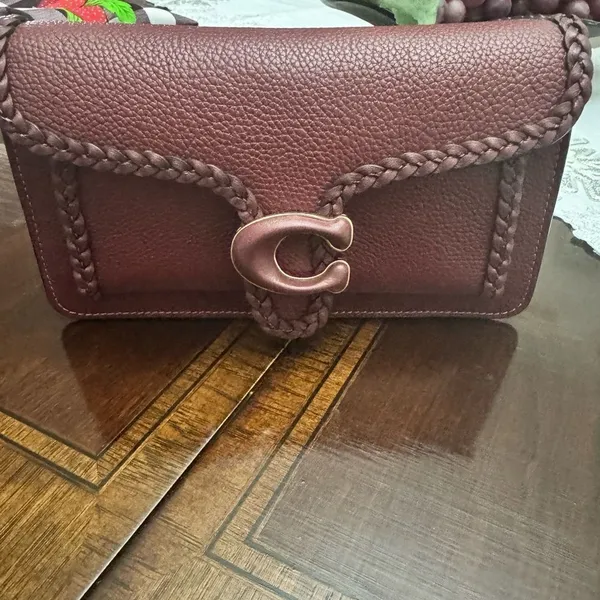 Coach
Tabby logo-plaque clutch bag - Image 6