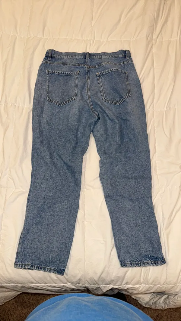 Garage mom jeans  - Image 3