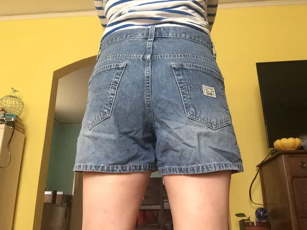 Old Navy Vintage Jean Shorts - Sz 10 - Image 12