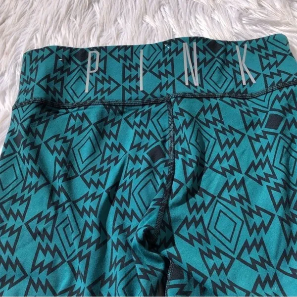 PINK by Victoria’s‎ Secret Cropped Teal Geometric Yoga Leggings XS - Image 3