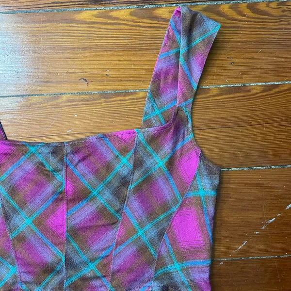 NWT Urban Outfitters Adina Plaid Square Neck Corset Style Crop Top Size XL💛 - Image 4