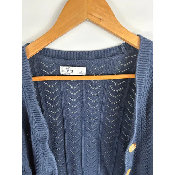 Hollister Knit Cropped Button Front Dark Blue Sweater Size Large - Image 2