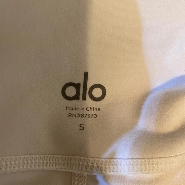 Alo Yoga White High Waist Ripped Warrior Leggings Size Small - Image 11