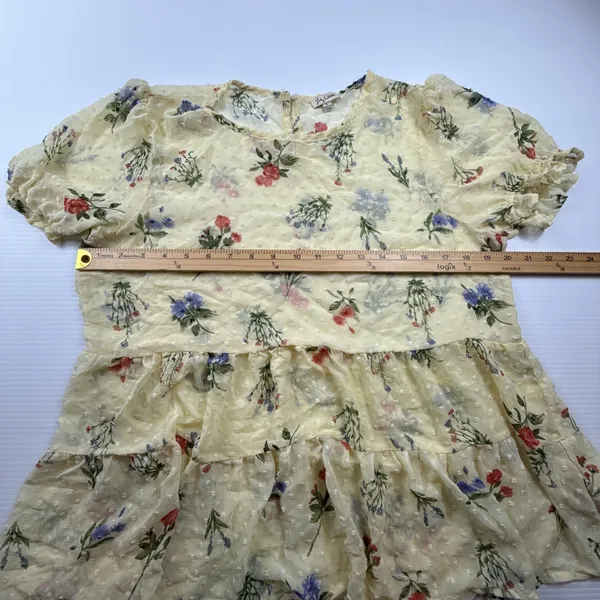 Lily‎ White Floral Yellow Sheer blouse women Size L Short Sleeve - Image 3