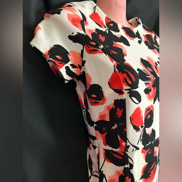 Love…Ady Women’s White Red & Black Floral Fit Flare Short Sleeve Party Dress SM - Image 6