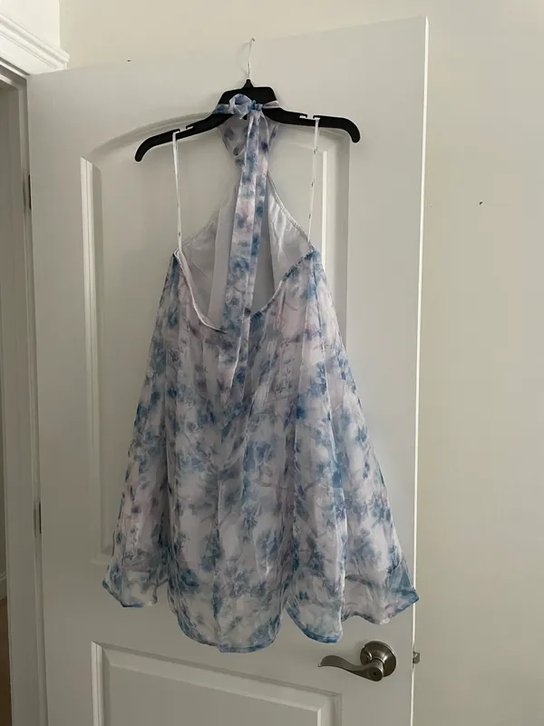 Blue And White Floral Dress - Image 3